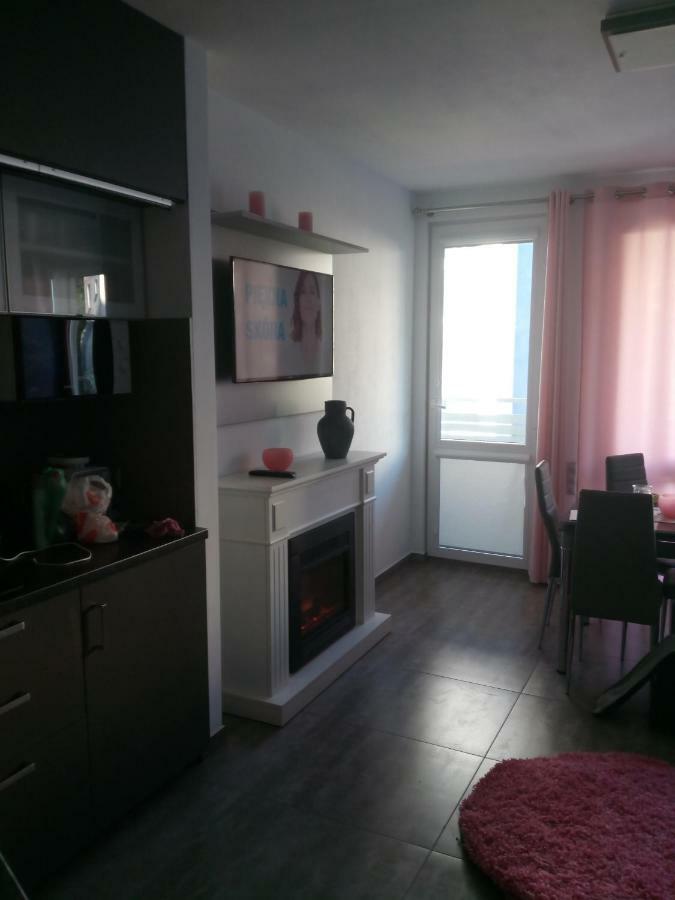 Apartament Slavia Rosa Miedzyzdroje Ngoại thất bức ảnh