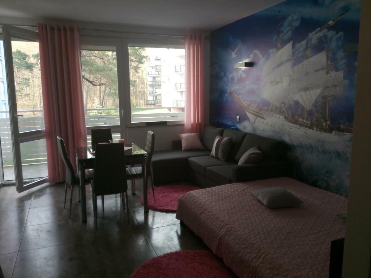Apartament Slavia Rosa Miedzyzdroje Ngoại thất bức ảnh